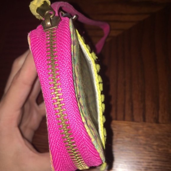 Francesca’s Boho Pink Wallet/Wristlet - Picture 4 of 6